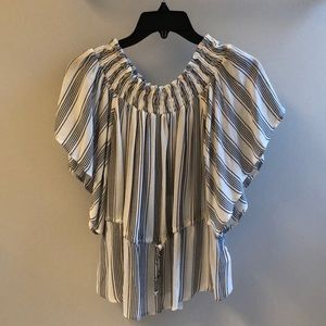 Abercrombie and Fitch off the shoulder flow top